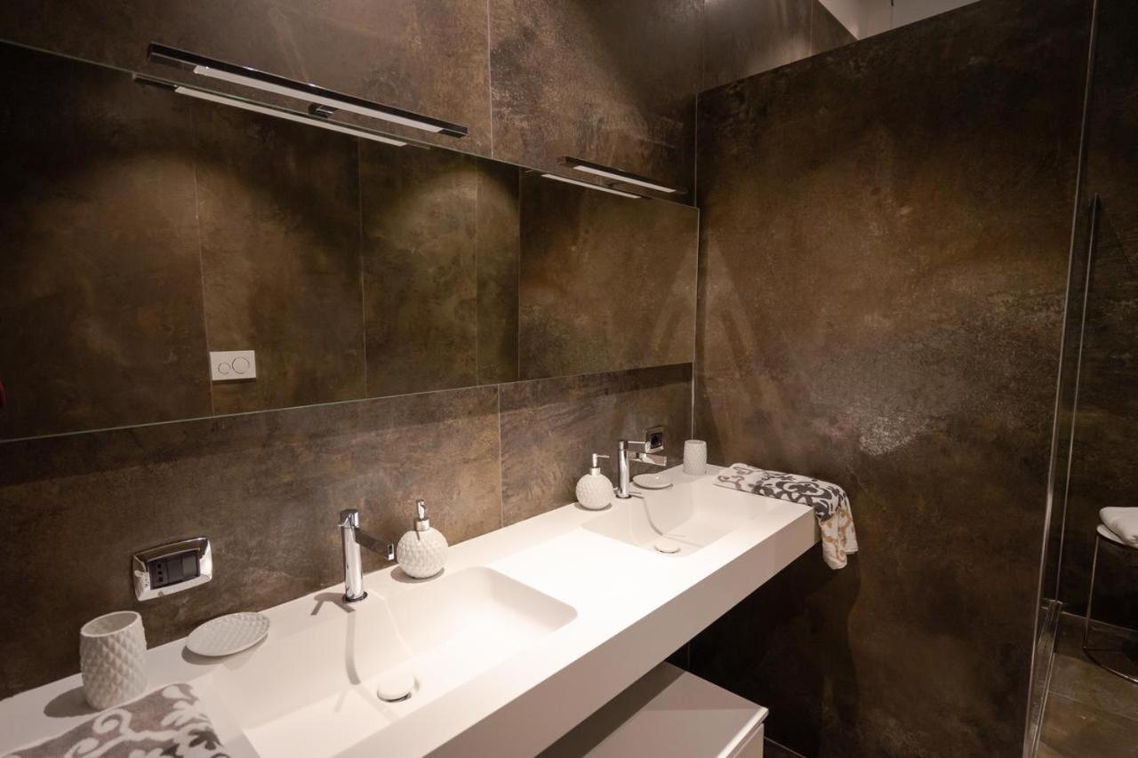 Sea Luxor Apartment Bari Exterior photo